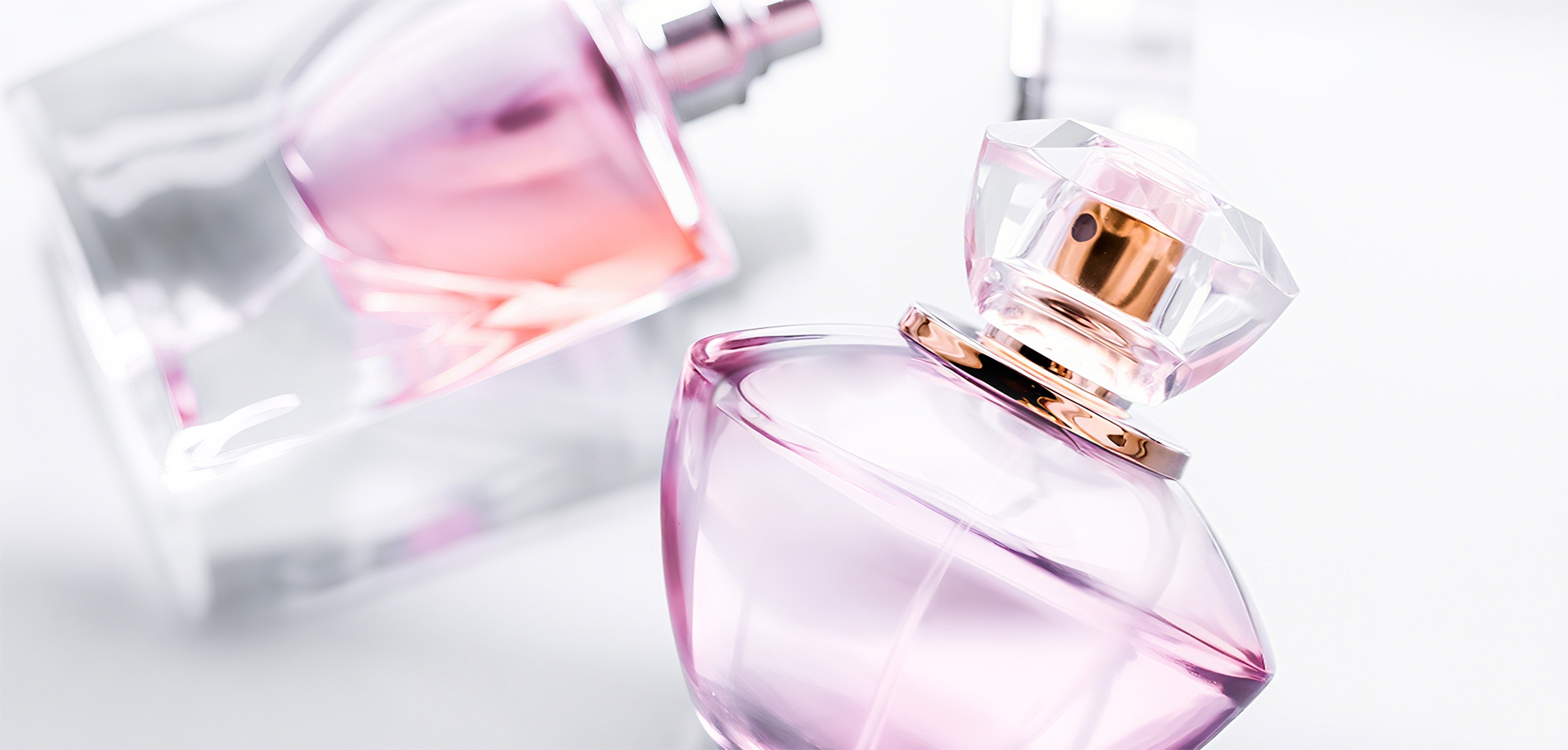 Soluções de embalagens de vidro para os setores de beleza, cuidados pessoais e farmacêutico.