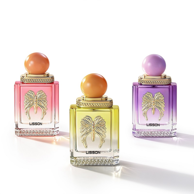 Luxury glass perfume bottle